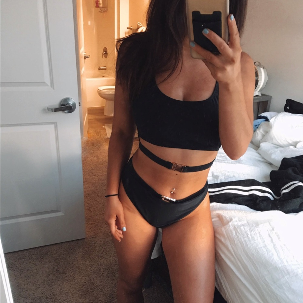 Forever 21 black swimsuit/bikini set